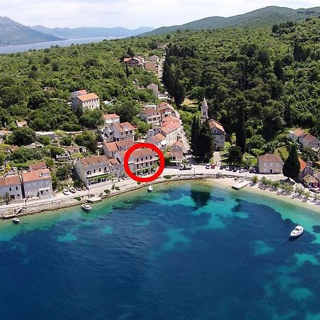 Apartments And Rooms By The Sea Racisce, Korcula - 4341 Eksteriør bilde