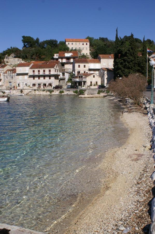Apartments And Rooms By The Sea Racisce, Korcula - 4341 Eksteriør bilde
