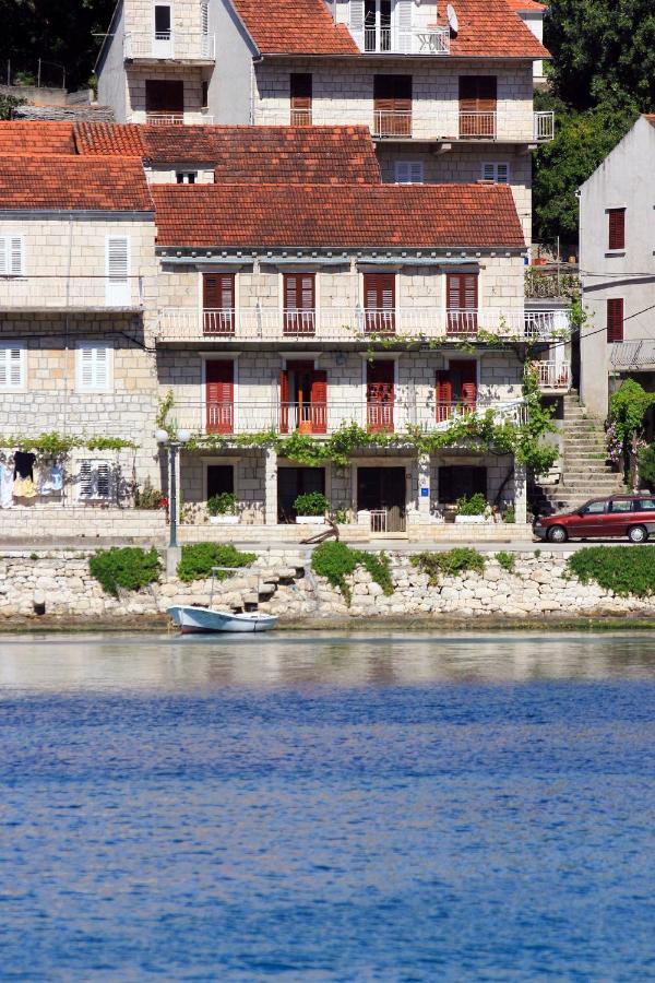 Apartments And Rooms By The Sea Racisce, Korcula - 4341 Eksteriør bilde