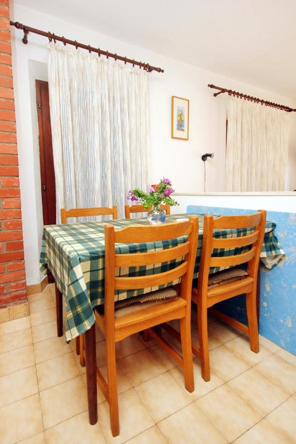 Apartments And Rooms By The Sea Racisce, Korcula - 4341 Eksteriør bilde