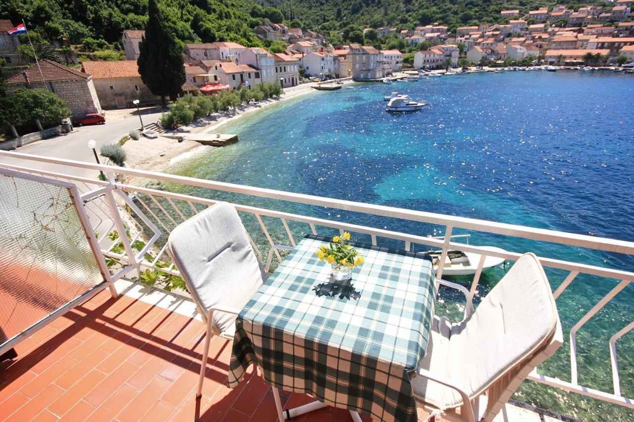 Apartments And Rooms By The Sea Racisce, Korcula - 4341 Eksteriør bilde